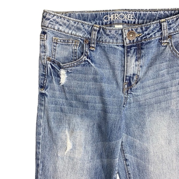 3/$15 Cherokee Girls Light Wash Blue Distressed Jeans Size 16 - Picture 3 of 6